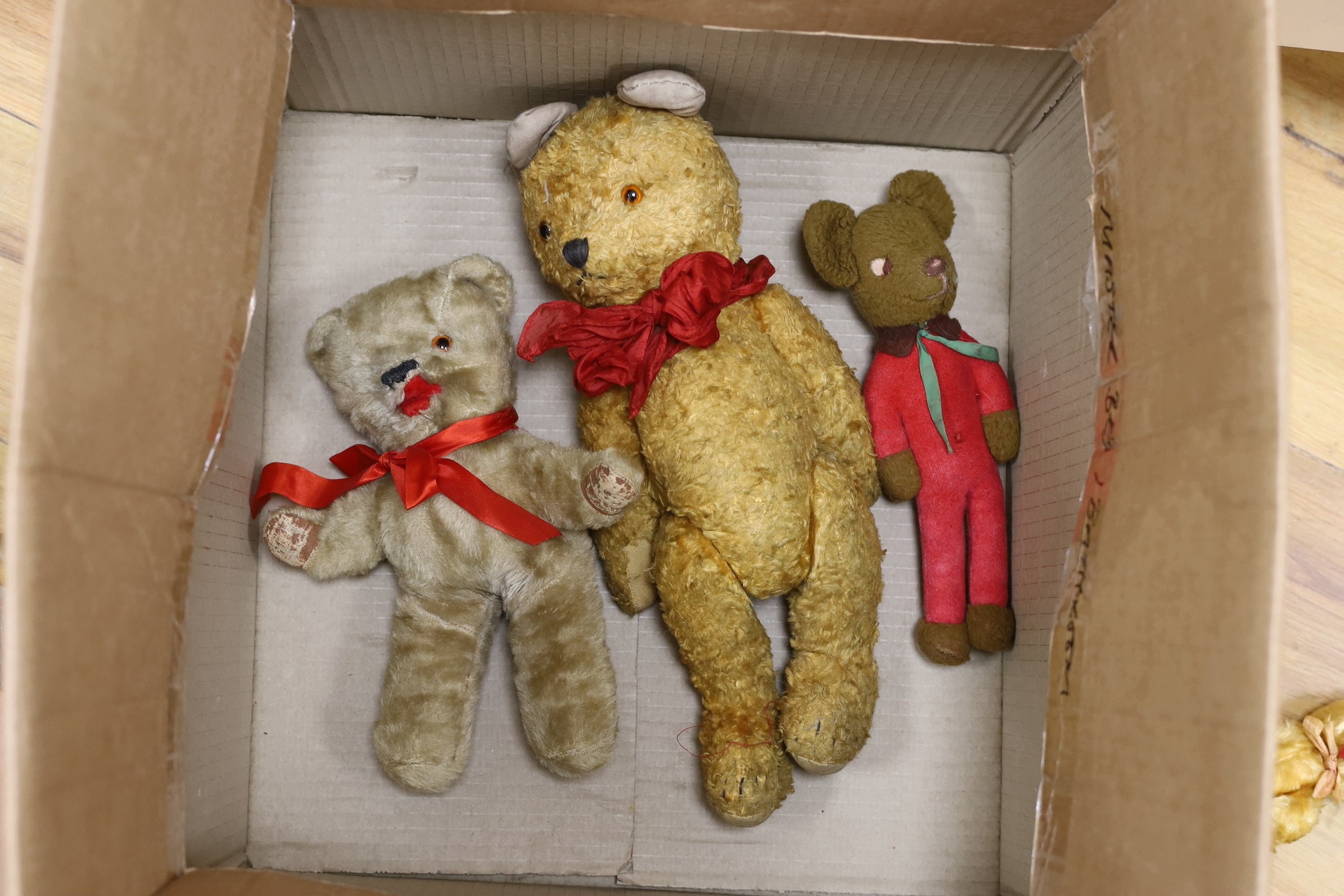Nine vintage bears, three cotton plus, two mohair